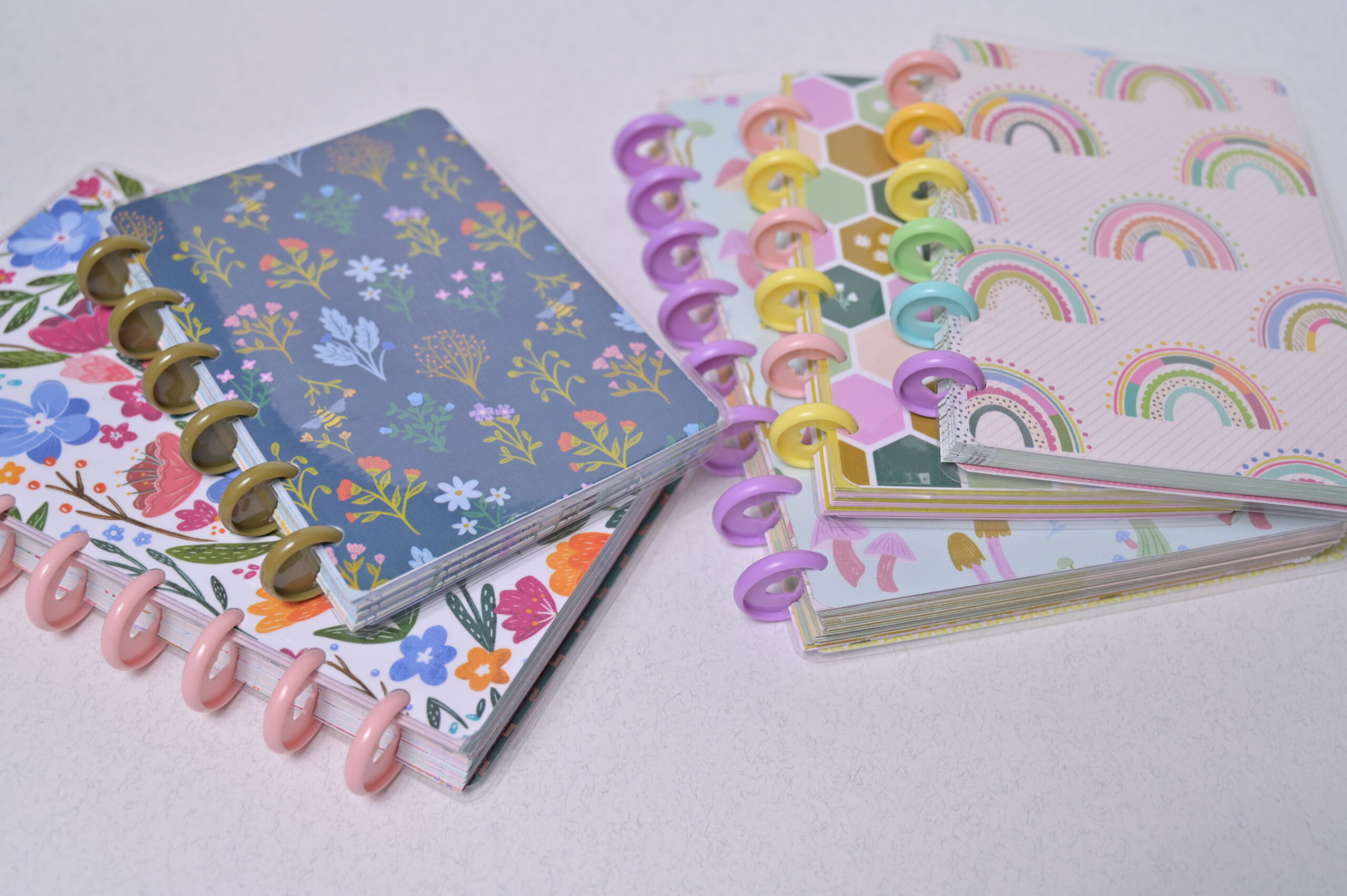 Libretas con happy planner discs y papel de papelmania